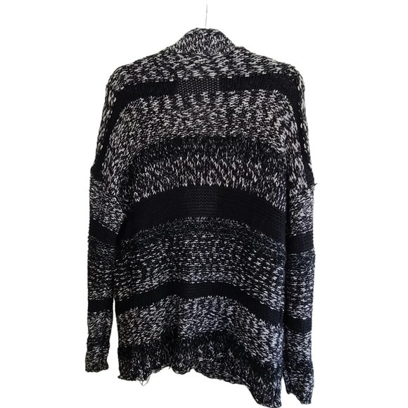 Reitmans Large Knit Sweater, Grey, Women's - Picture 3 of 3